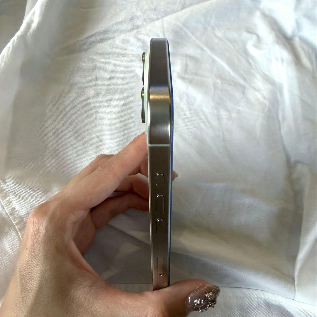 【 美品 】iPhone15pro 256GB ホワイトチタニウム