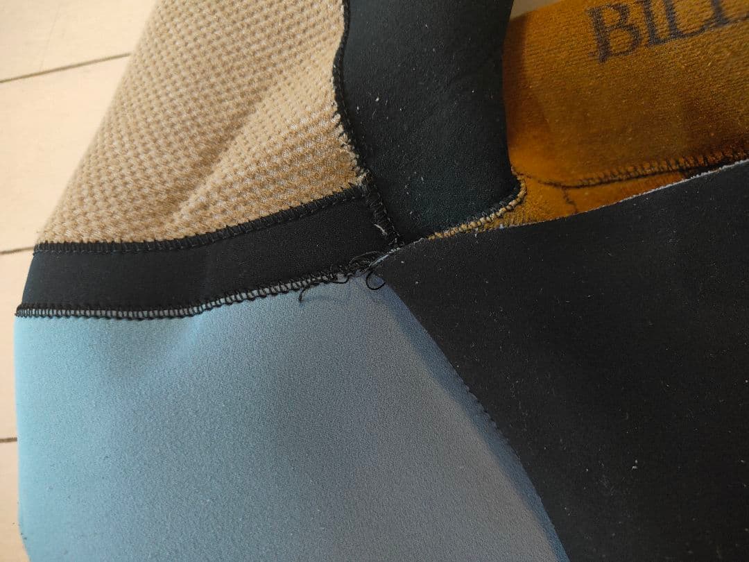 ウェットスーツ　冬用　BILLABONG