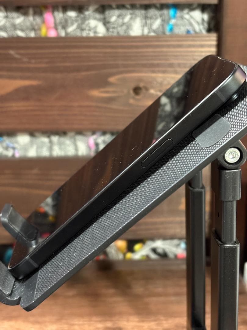 まめきち iPhone15 128GB ブラック バッテリー98%