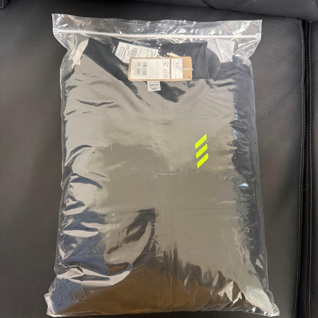 【新品タグ付】アディダス ゴルフ 中綿フルジップジャケット　XLサイズ