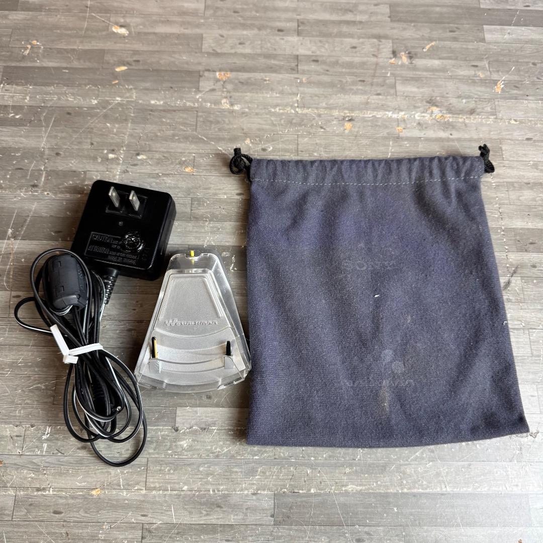 SONY ソニー CDウォークマン D-NE20 2007年製 動作品