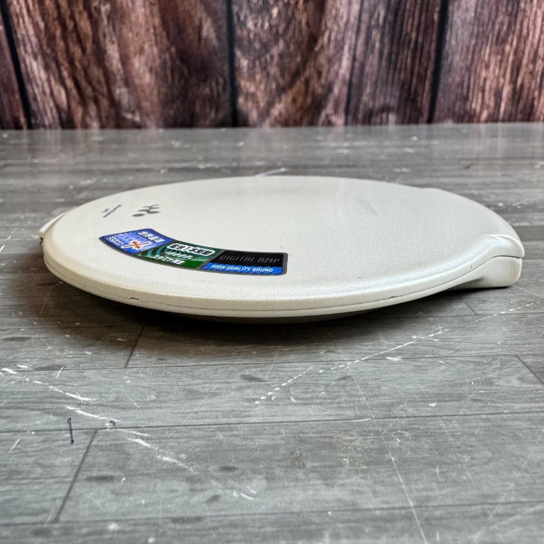 SONY ソニー CDウォークマン D-NE20 2007年製 動作品
