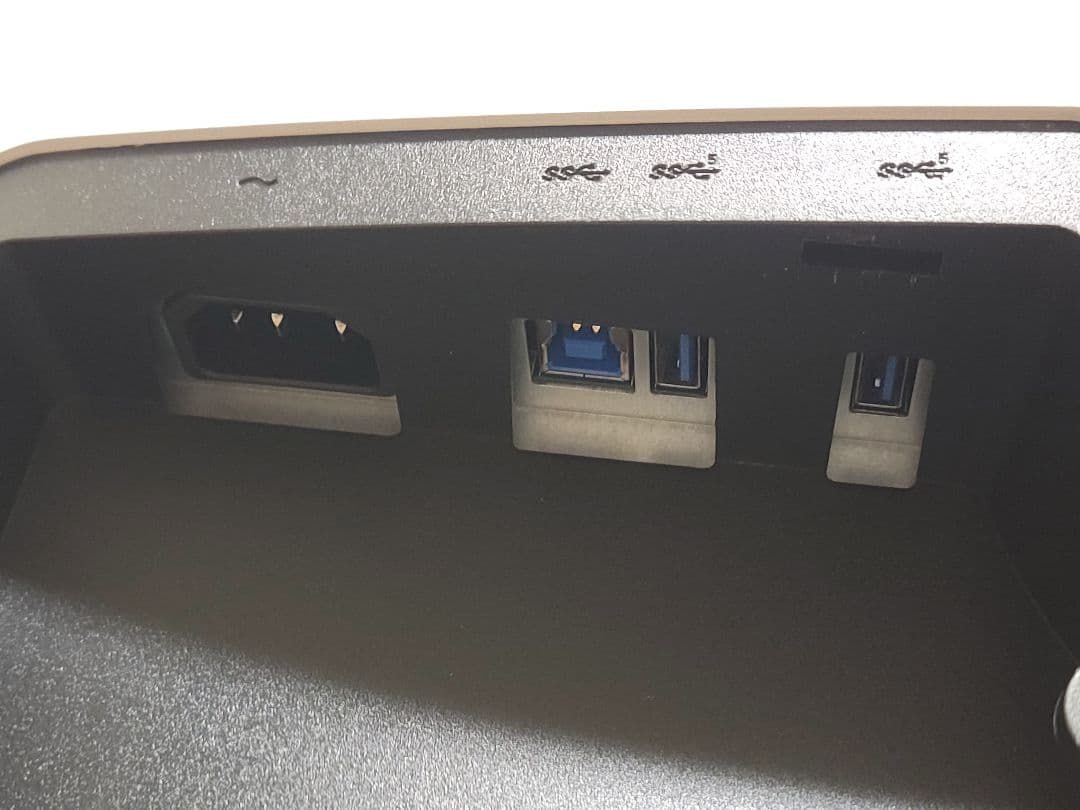 専用　美品　Alienware 27インチ QHD　280Hzゲーミングモニター