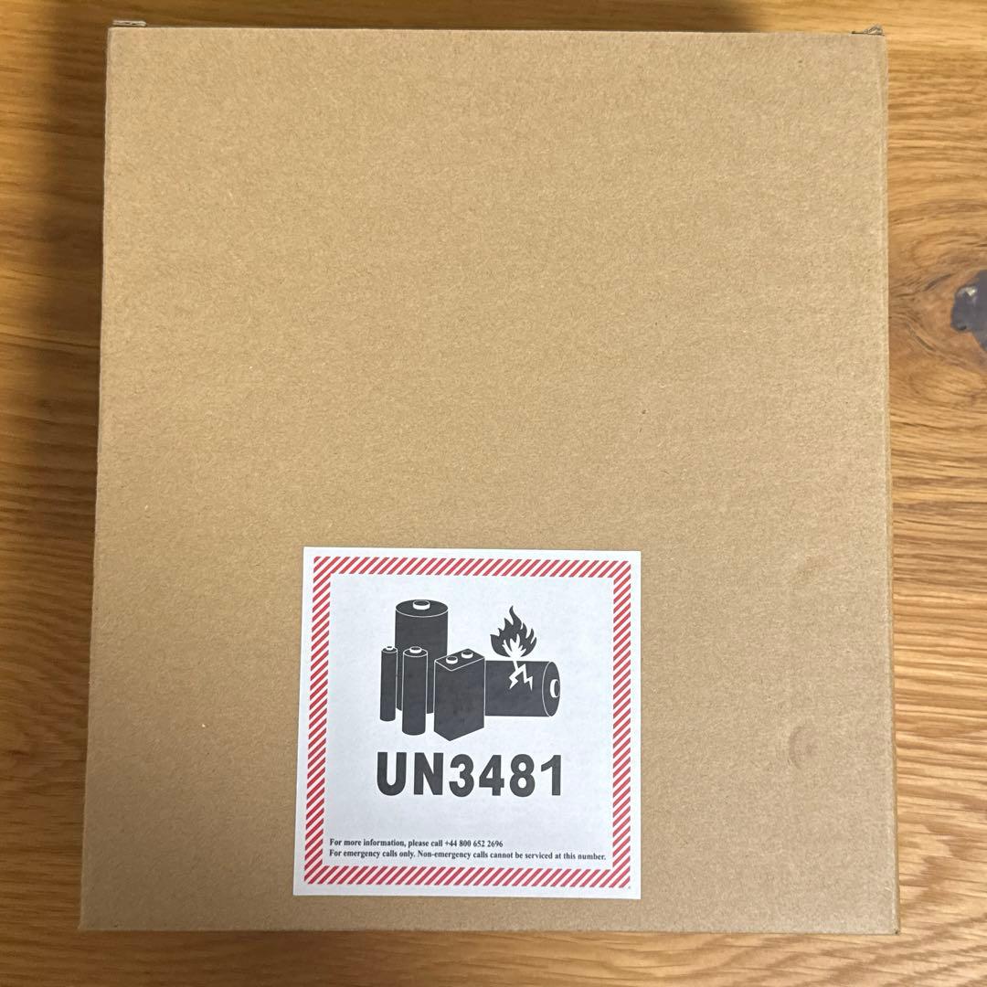 KEF MU7 シルバーグレー