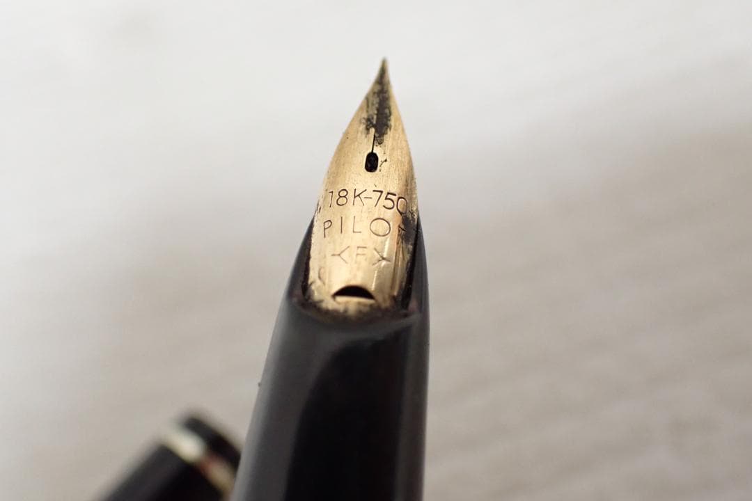 PILOT パイロット エリート 万年筆 ペン先18K刻印 750 B1-A