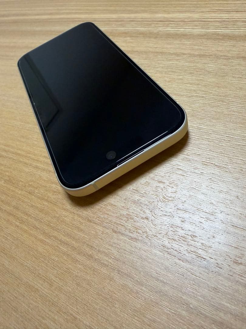 美品　Apple iPhone 15 128gb イエロー　AppleCare付