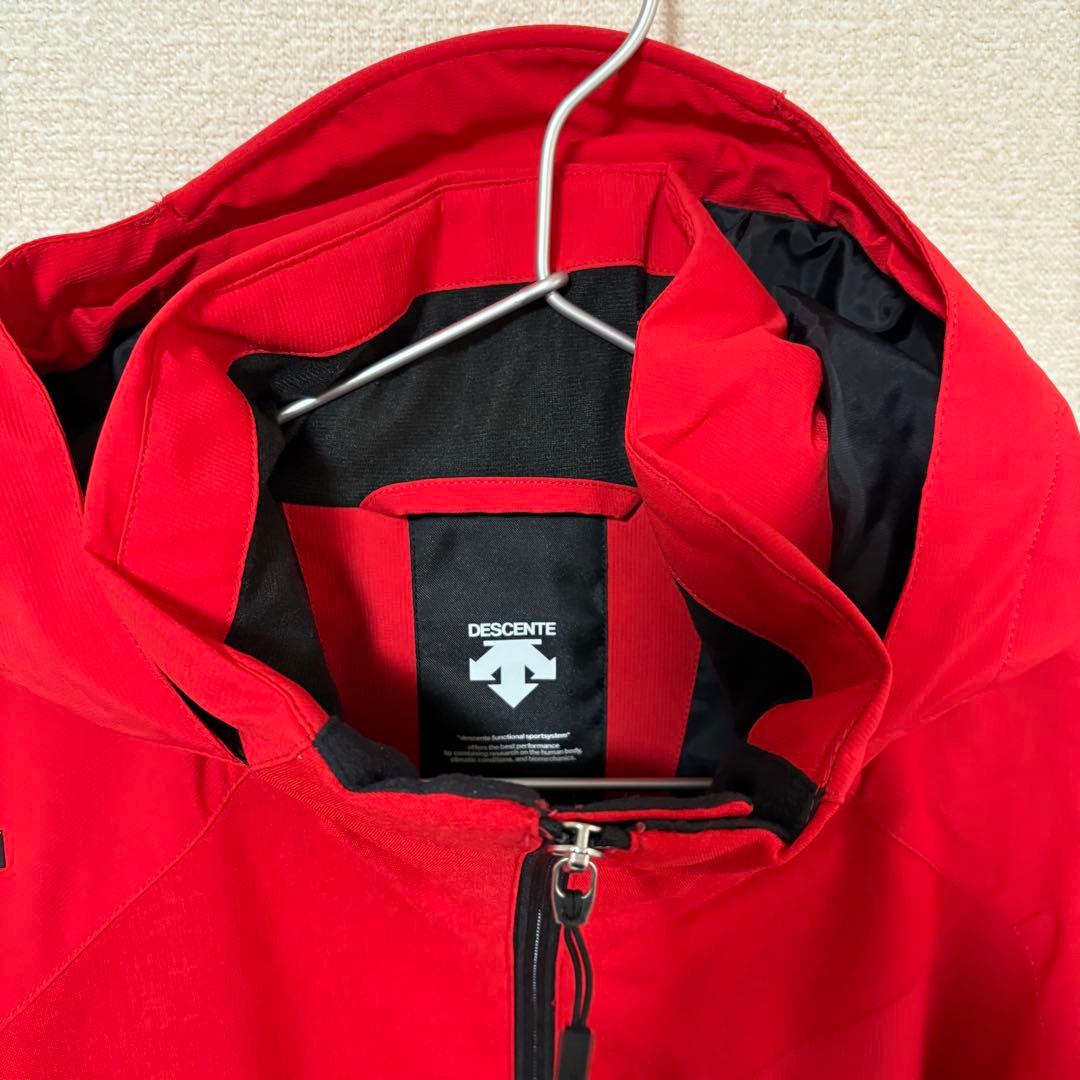 【超美品】デサント　スキーウェアジャケット　レッドM