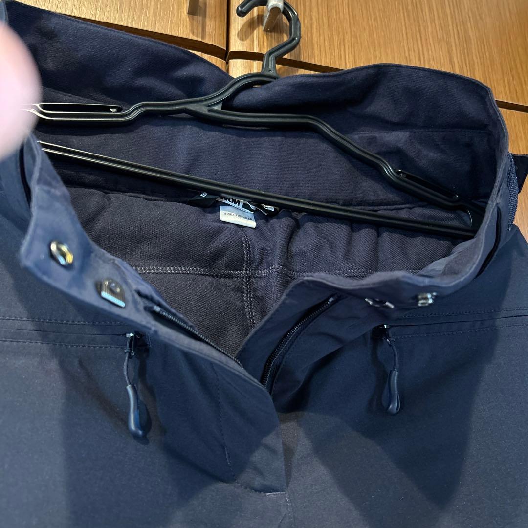 美品　サロモン　スキー　スノボ　ウエア パンツ　レディース　M