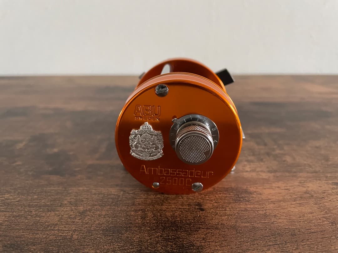 ABU Ambassadeur 2500C アンバサダー サンセットオレンジ美品