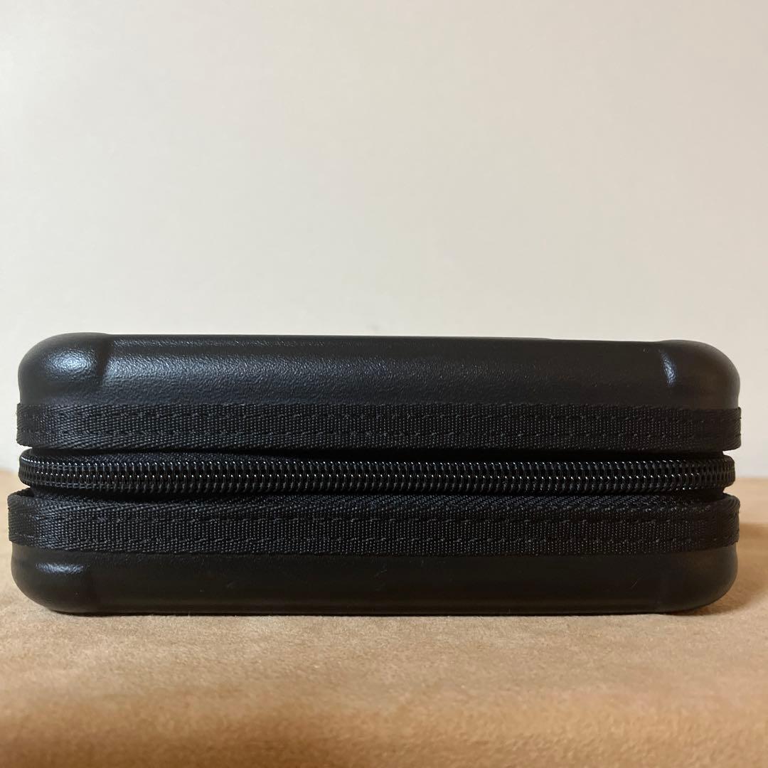 ANA 国際線ファースト リモワRIMOWA アメニティポーチ 黒