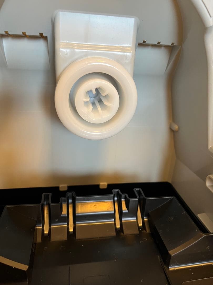 ダイキン　MCK40XーW ホワイト 加湿空気清浄機