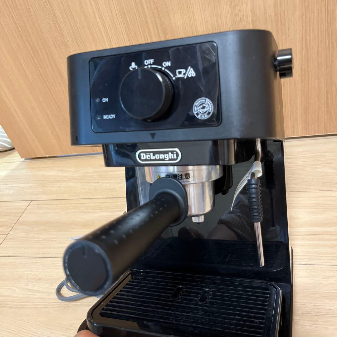 a.. DeLonghi エスプレッソマシン EC235J-BK
