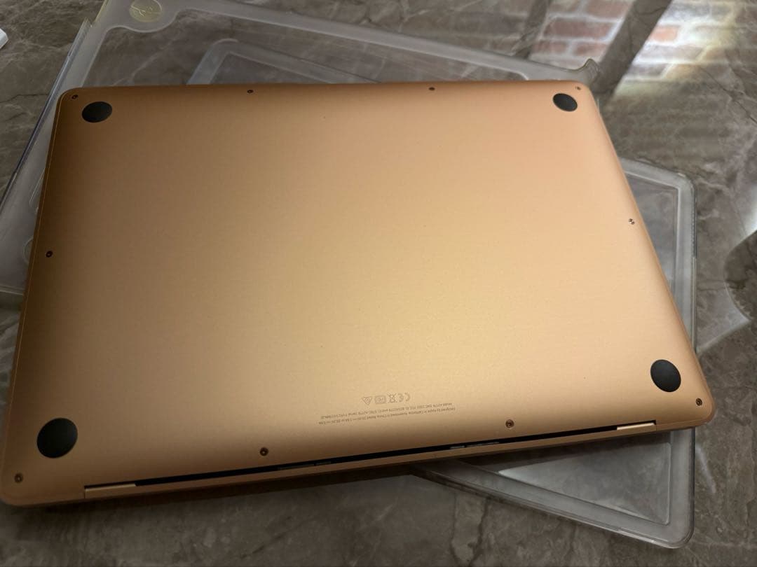 MacBook Air 13インチ 2020年 Core i5 8GB 1TB