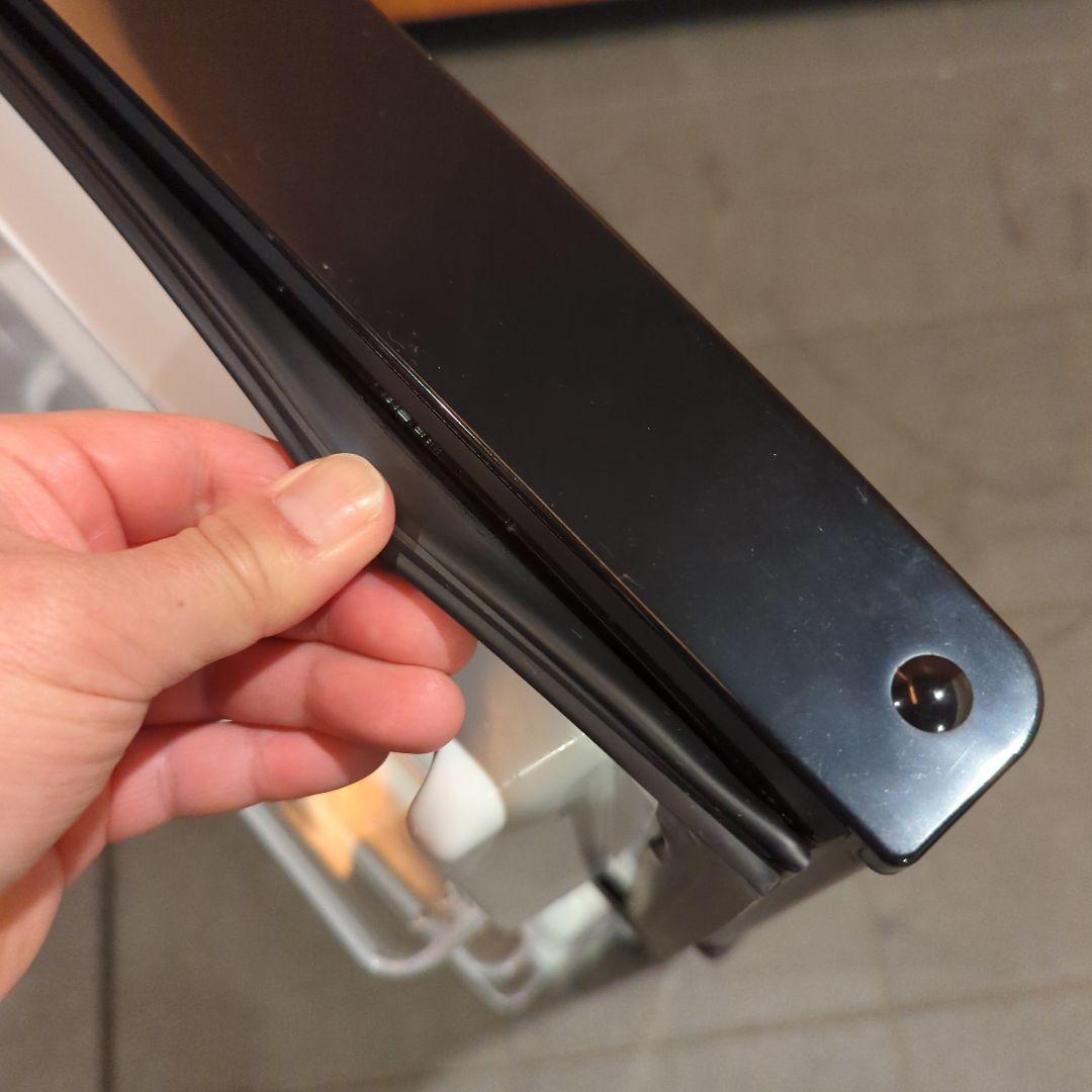 極美品2022年製(東京23区のみ送料と設置無料！)冷蔵庫