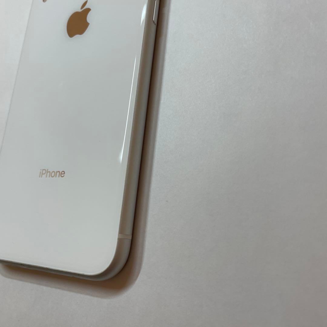 Apple iPhone XR ホワイト 6.1インチ