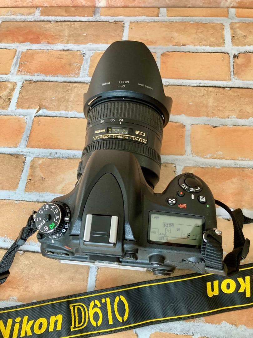 Nikon D610 純正ズームレンズ付き