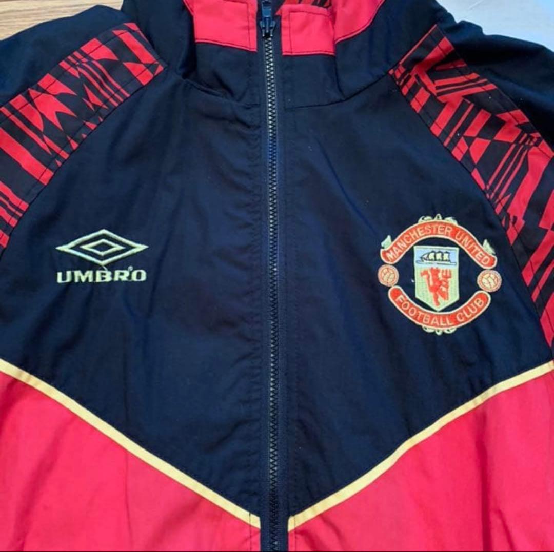 美品 90s UMBRO マンチェスターユナイテッド L ブルゾン