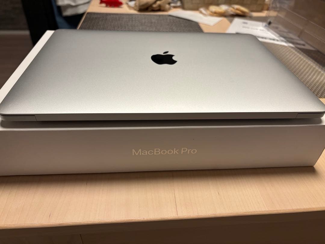 13インチMacBook Pro 2020, Core i5, 512GB