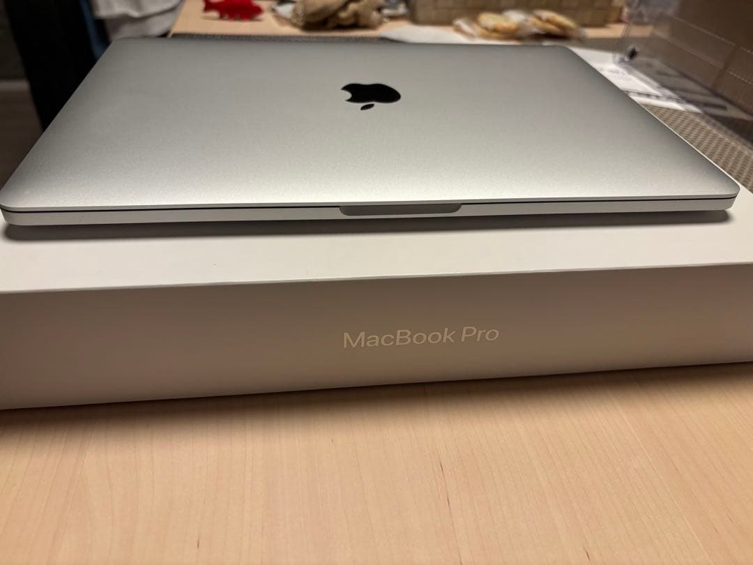 13インチMacBook Pro 2020, Core i5, 512GB