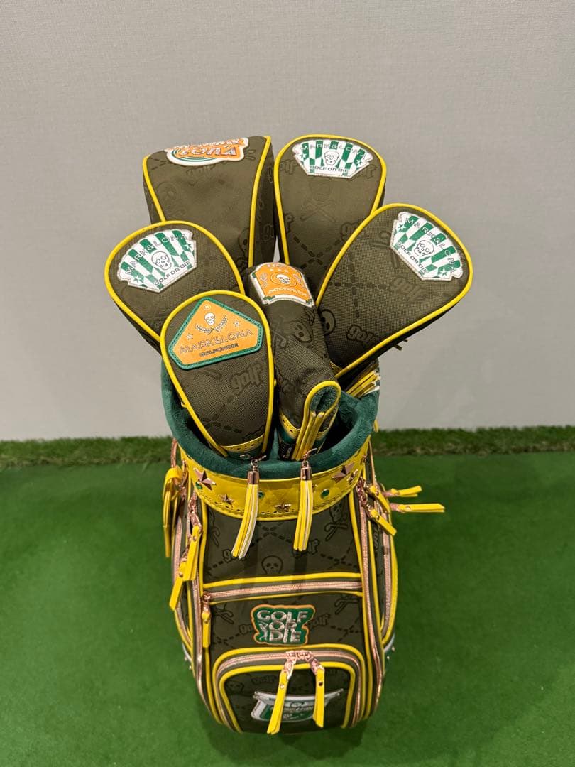 マークアンドロナ　キャディーバック　木村拓哉さんの人気モデル　正規品