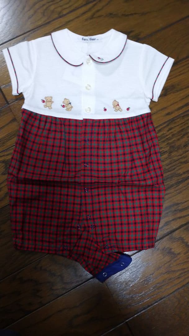 ファミリア ロンパース（スタイ、靴下付き）