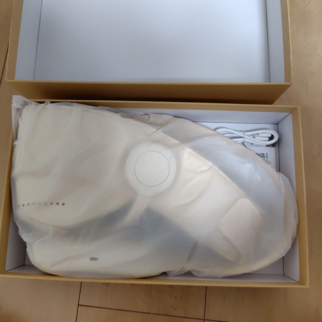 【美品】NIPLUX ヘッド・アイマッサージャー アイボリー　チルメット