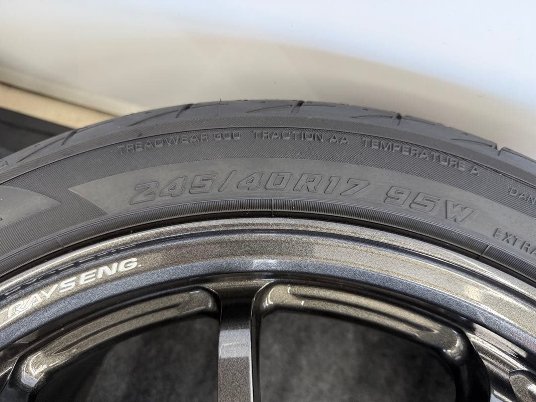 『美品』RAYS 17インチ VOLKRACING CE28タイヤホイールセット