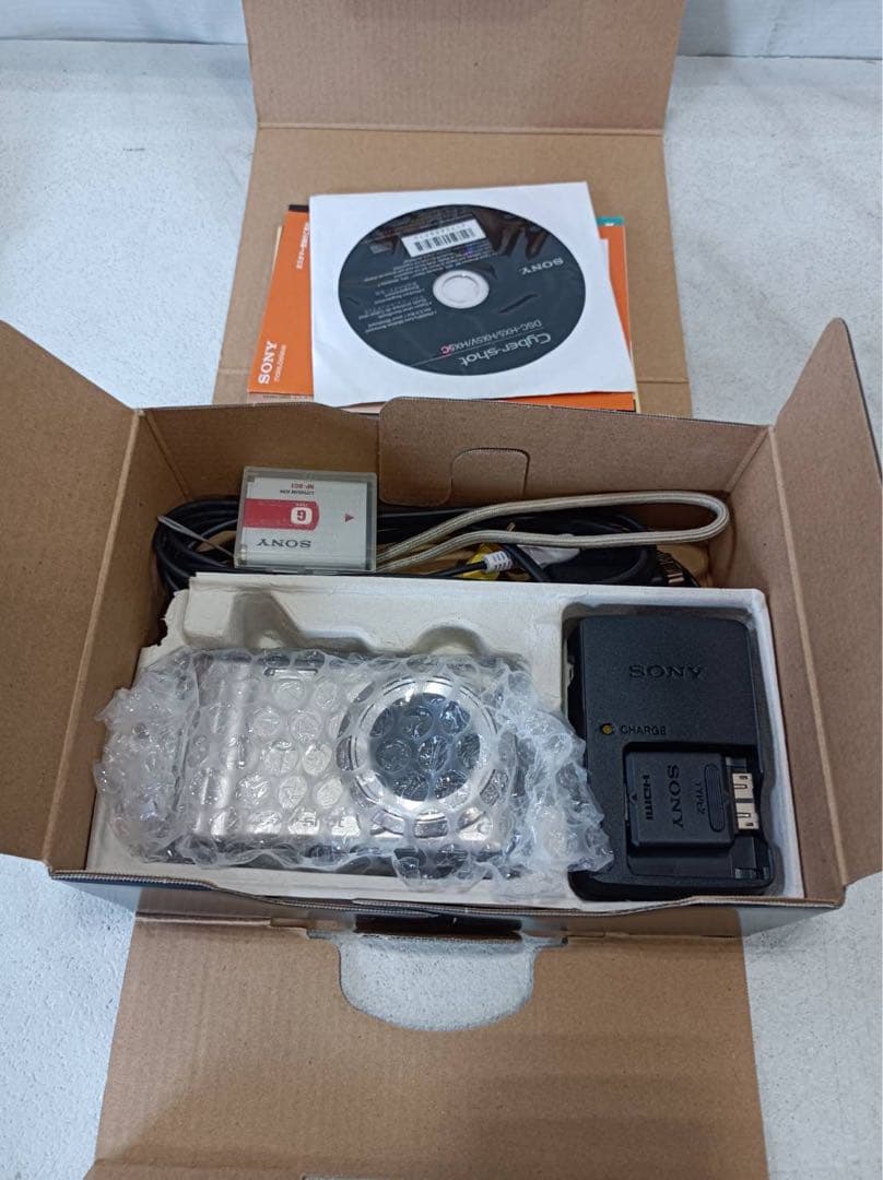 HF97【美品】SONY デジタルスチルカメラ　DSC-HX5V