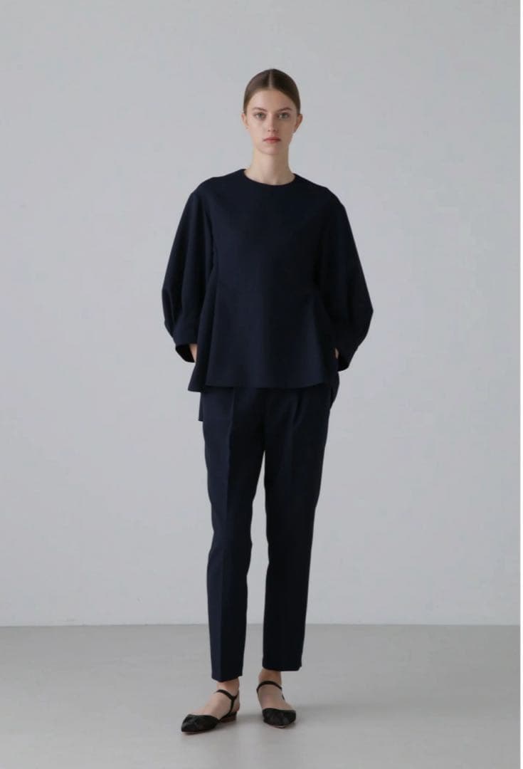 ADOREアドーア　クリアボンディングブラウス　38　長袖　フレアシルエット