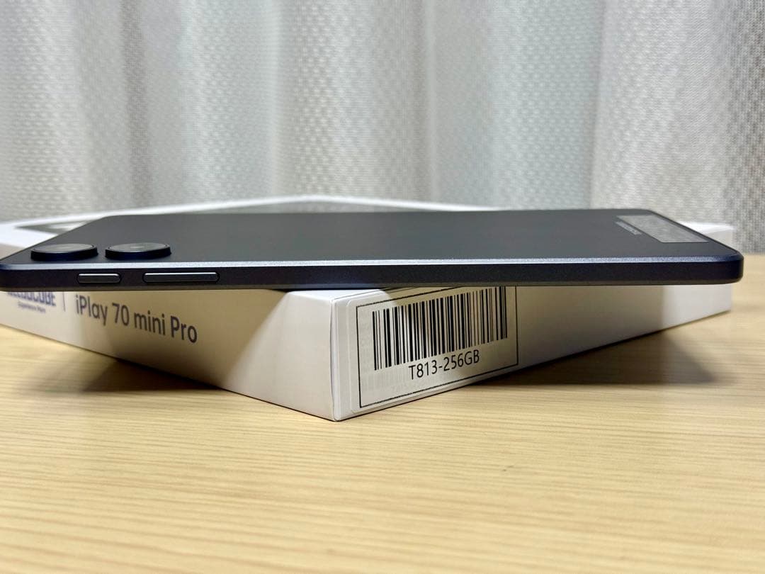 美品 ALLDOCUBE iPlay 70 mini Pro 純正ケース付