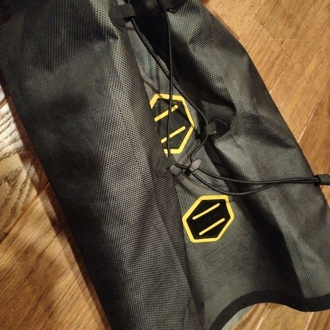 APIDURA 車体装着バッグ 17L