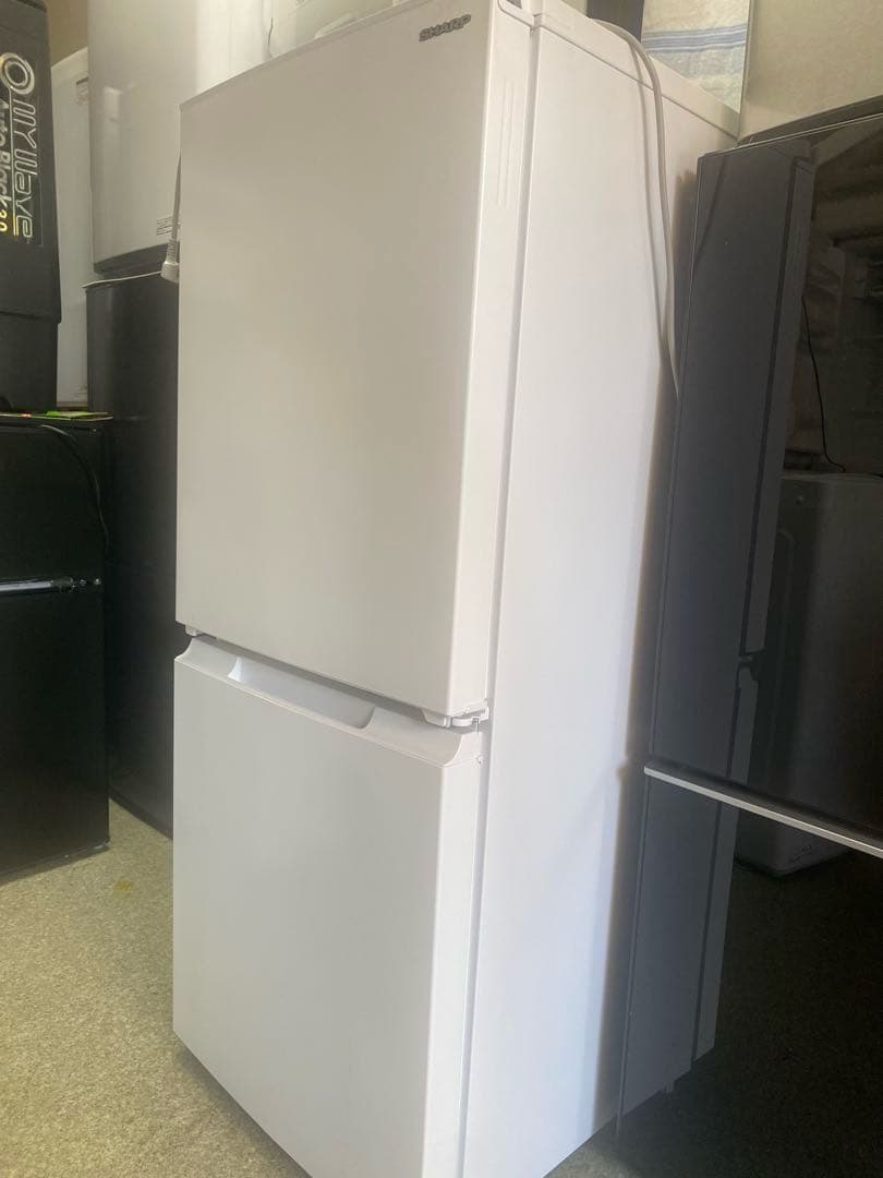 ハチ*　冷蔵庫、洗濯機、掃除機、ガスコンロ