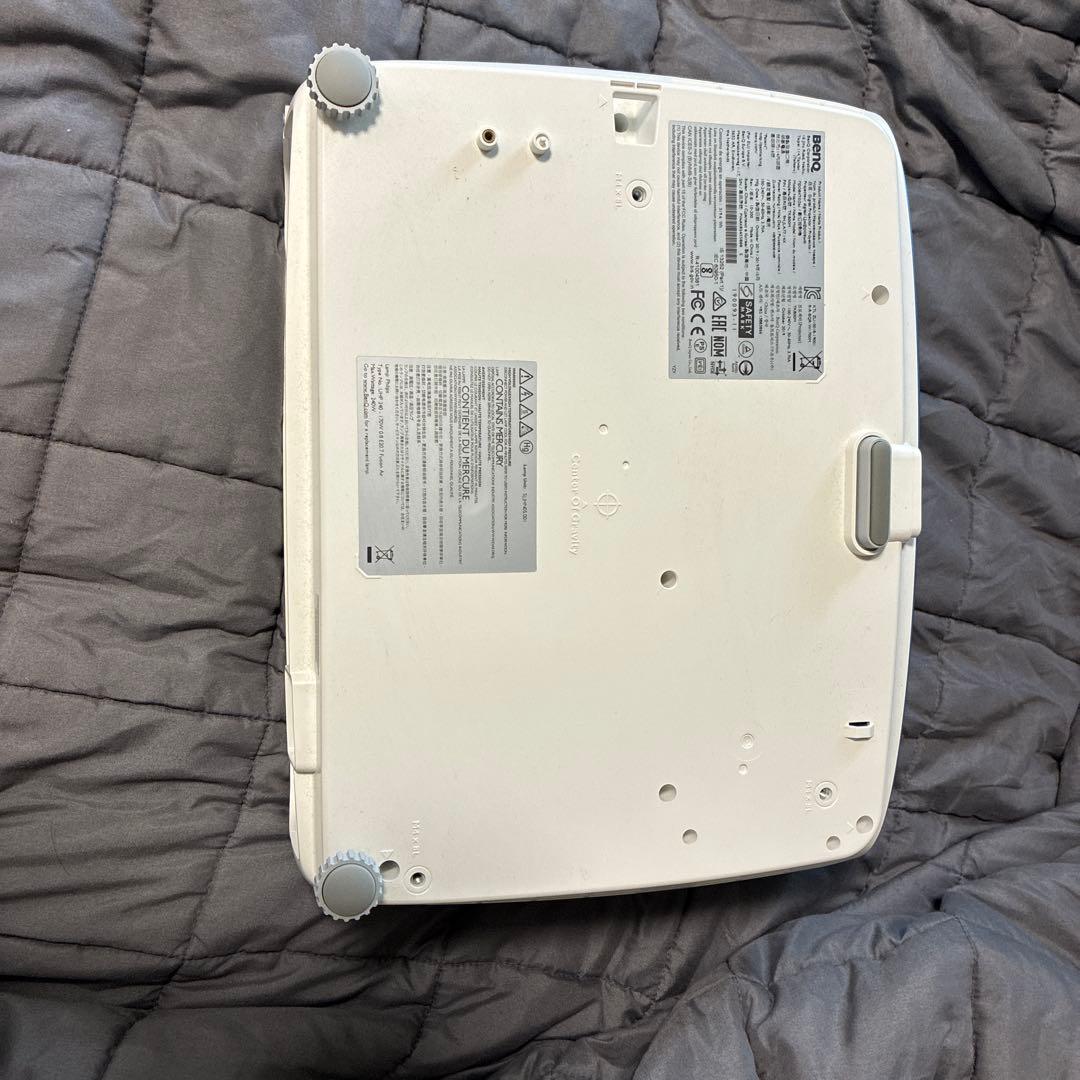 【4K高画質】BenQホームプロジェクターTK800M