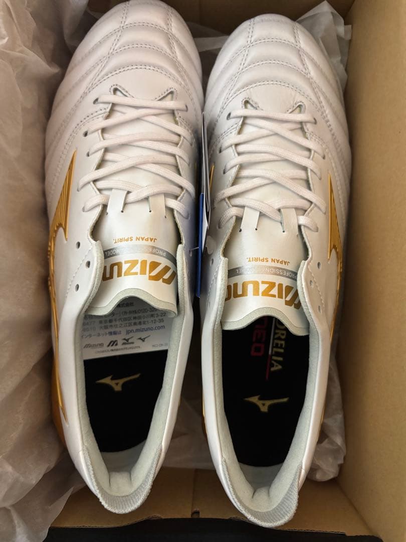 Mizuno Morelia Neo4 サッカーシューズ ホワイト/ゴールド