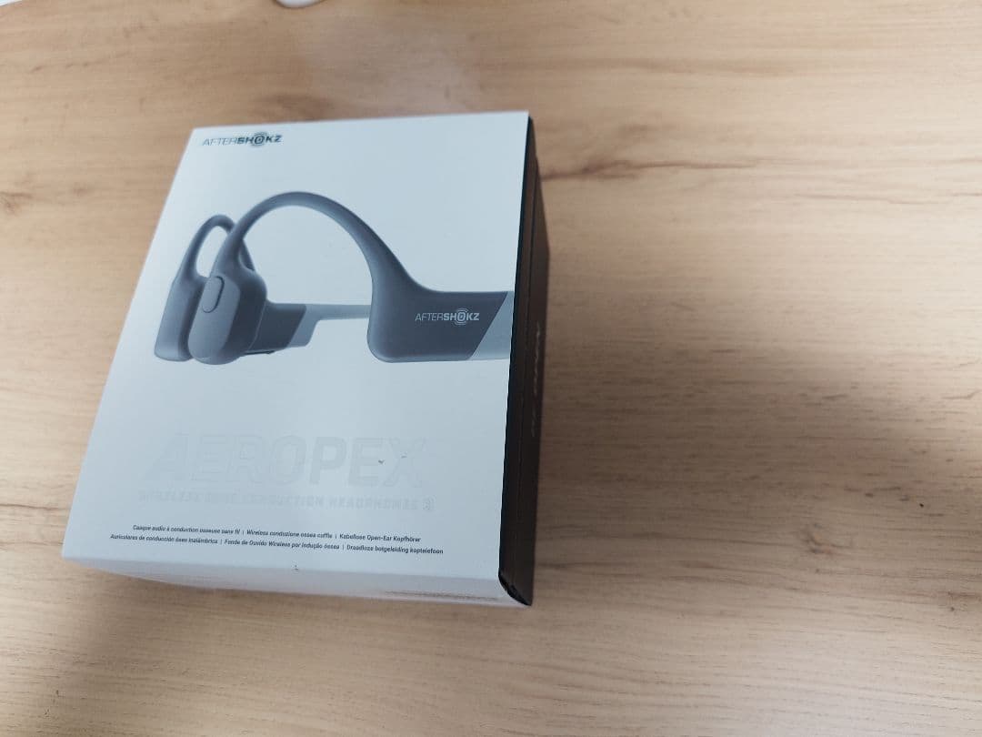 完動品　SHOKZ OPENRUN PRO 骨伝導イヤホン ベージュ