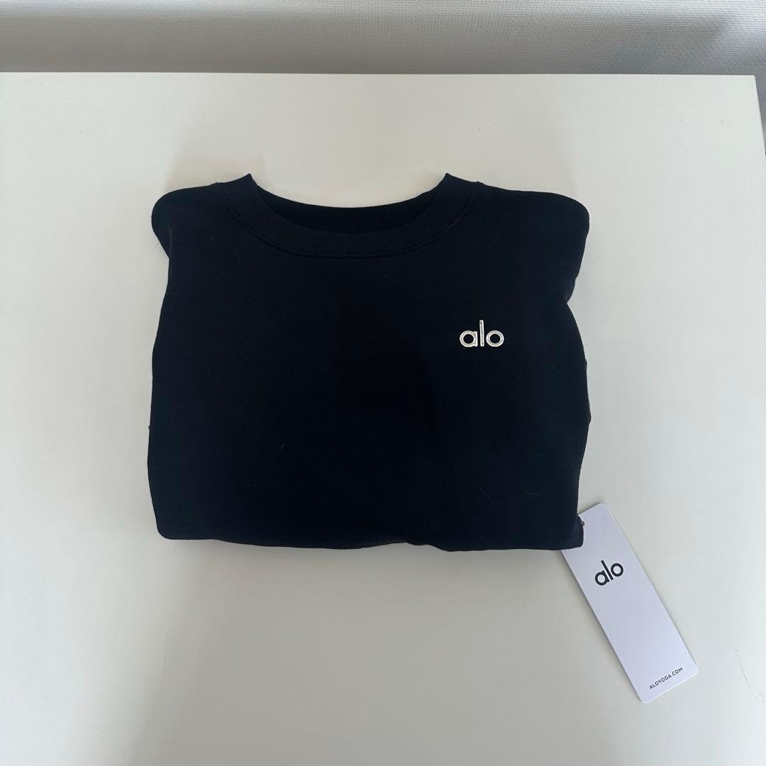 alo yoga トレーナー