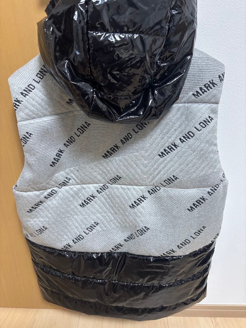 マーク＆ロナ 21AW 木村拓哉さん着用モデル ハイブリッドダウンベスト 中綿