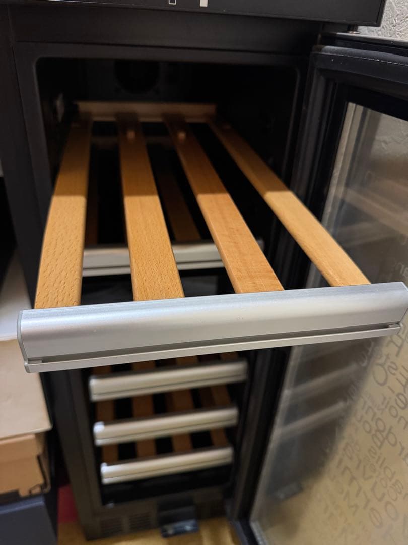 フ*ジ様 ドメティック ワインセラー D15 17本収納 右開き