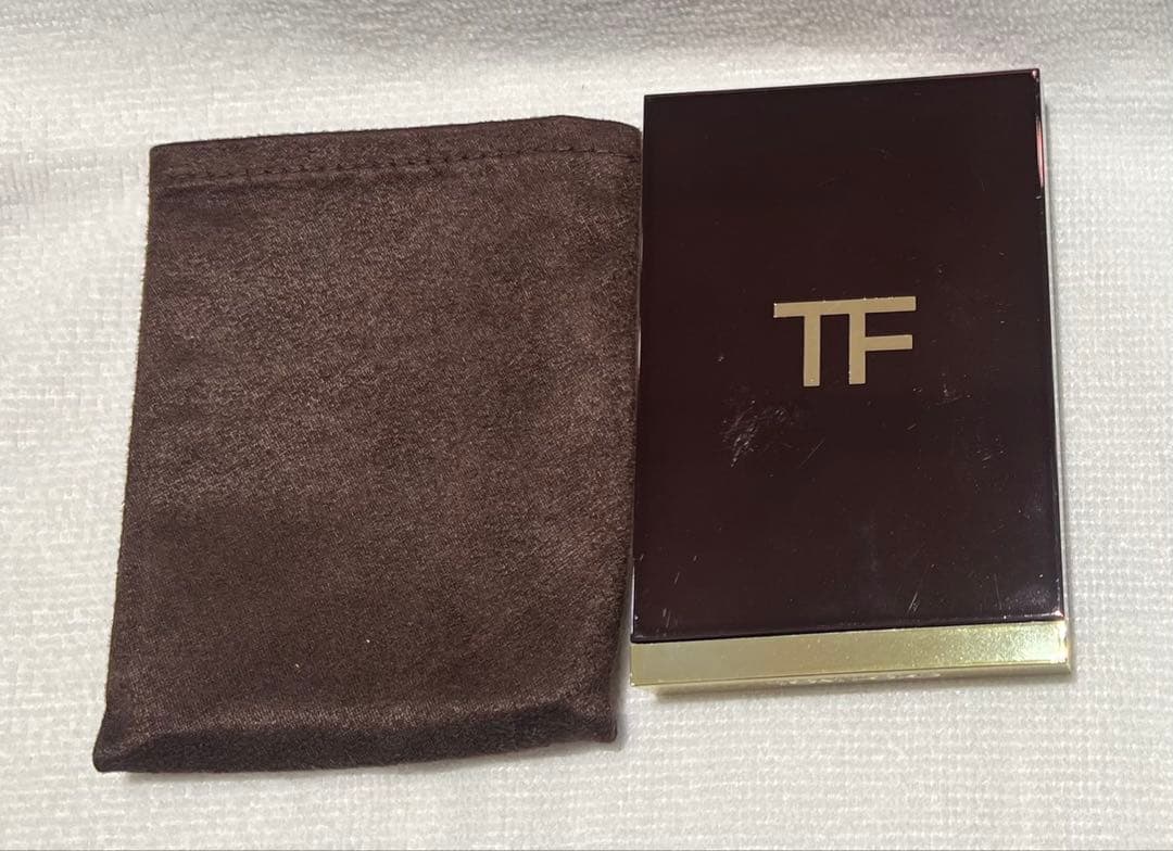 TOM FORD アイ カラー クォード 01s