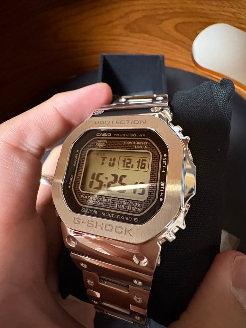 G-SHOCK GMW-B5000 フルメタル