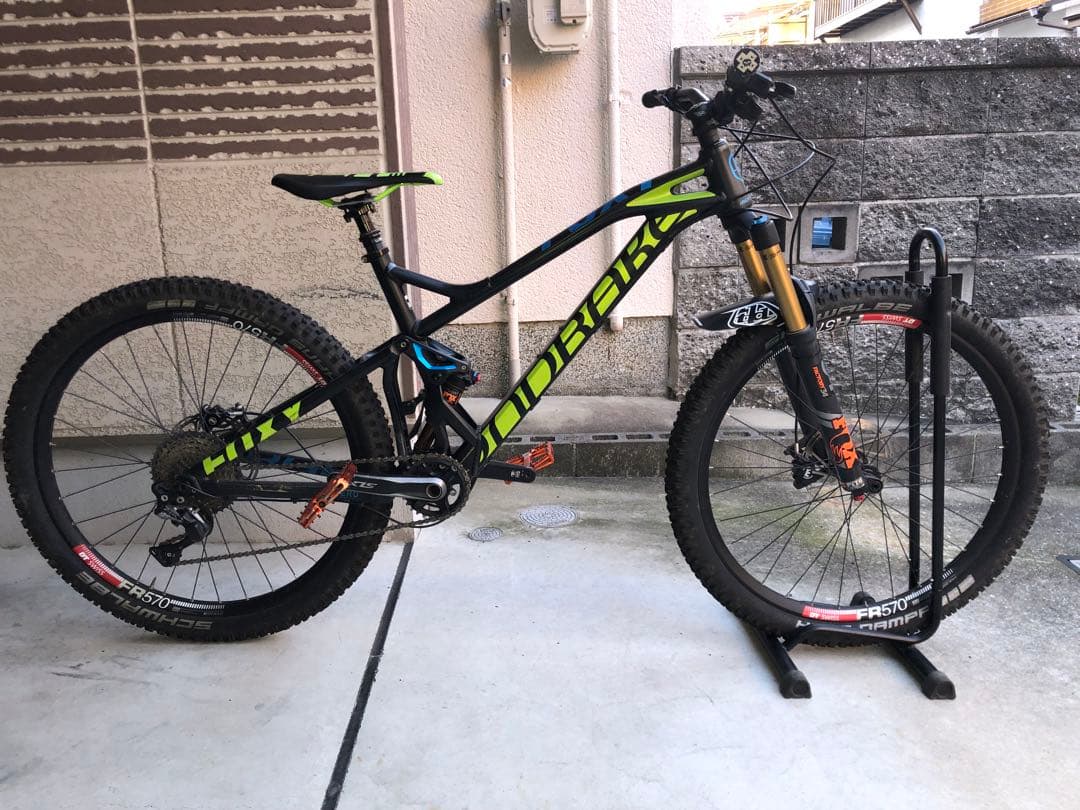 Mondraker Foxy 2017 マウンテンバイク 27.5インチ