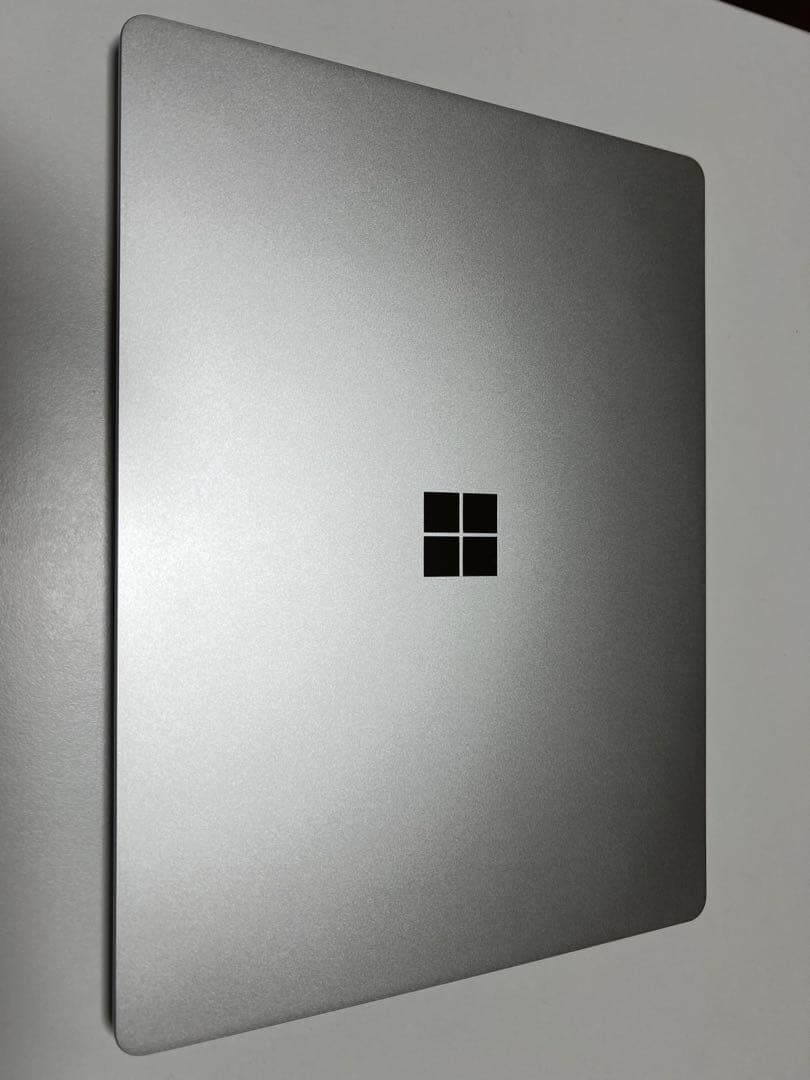 Microsoft Surface Laptop Go本体　128G/8G 美品