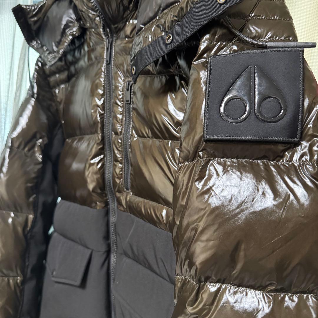 ムースナックルズ カーキ ダウンジャケット ハンガー付