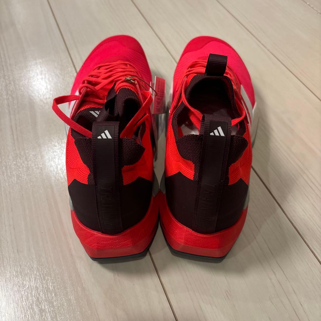 【日本未発売】adidas RAPIDMOVE ADV2 赤 lesmills