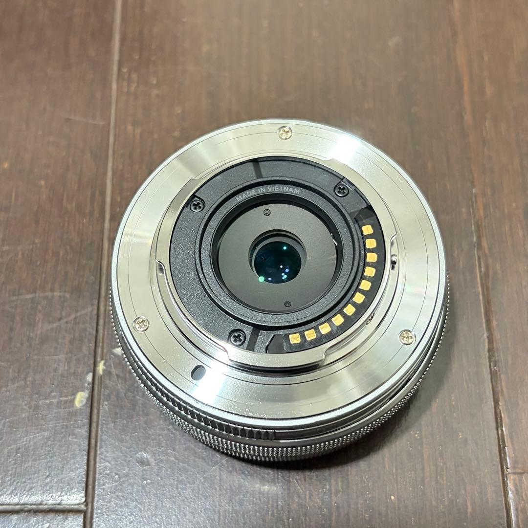 OLYMPUS E-M10 Mark IIIミラーレス一眼　レンズセット