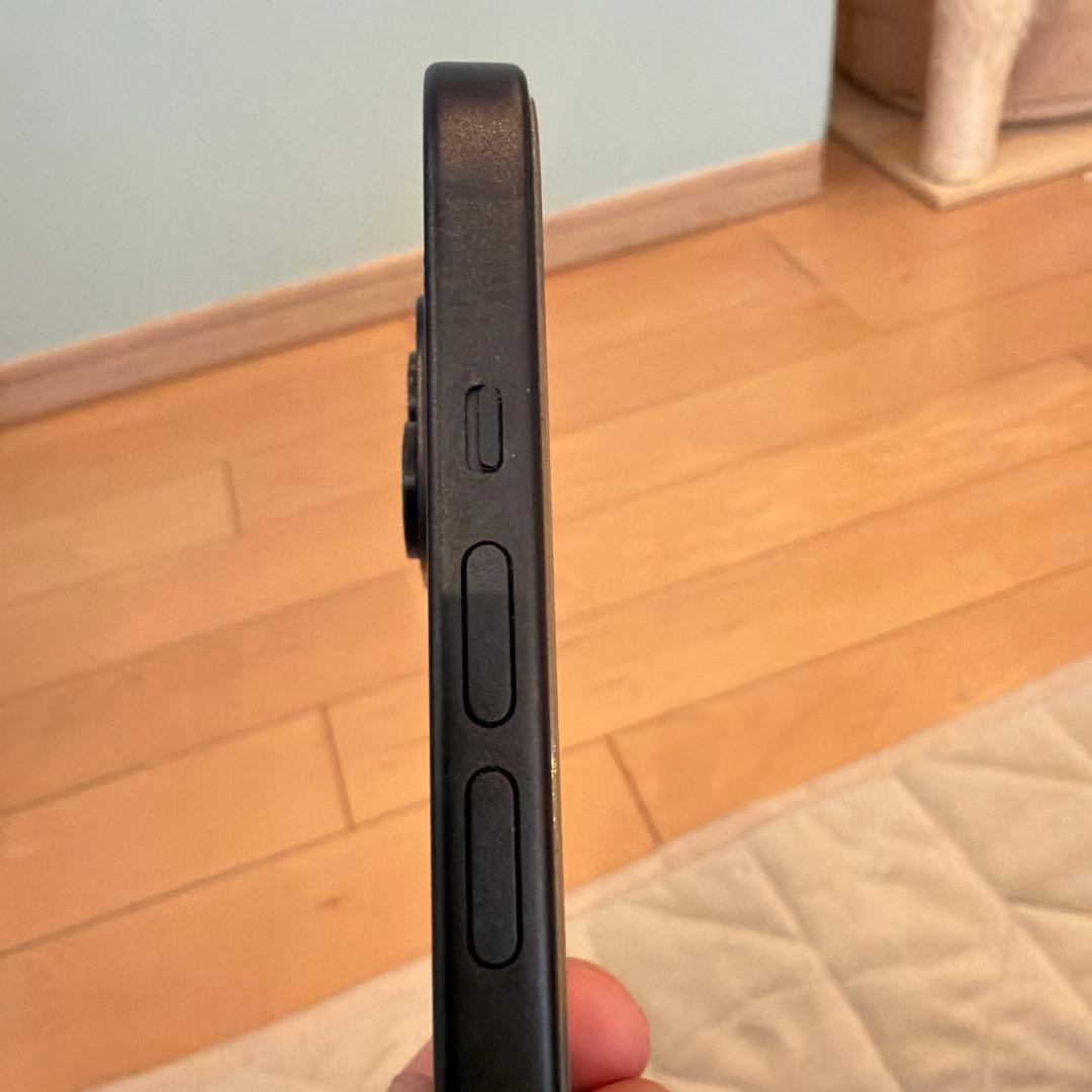【美品】iPhone15 128GB BLACK SIMフリー バッテリー92%