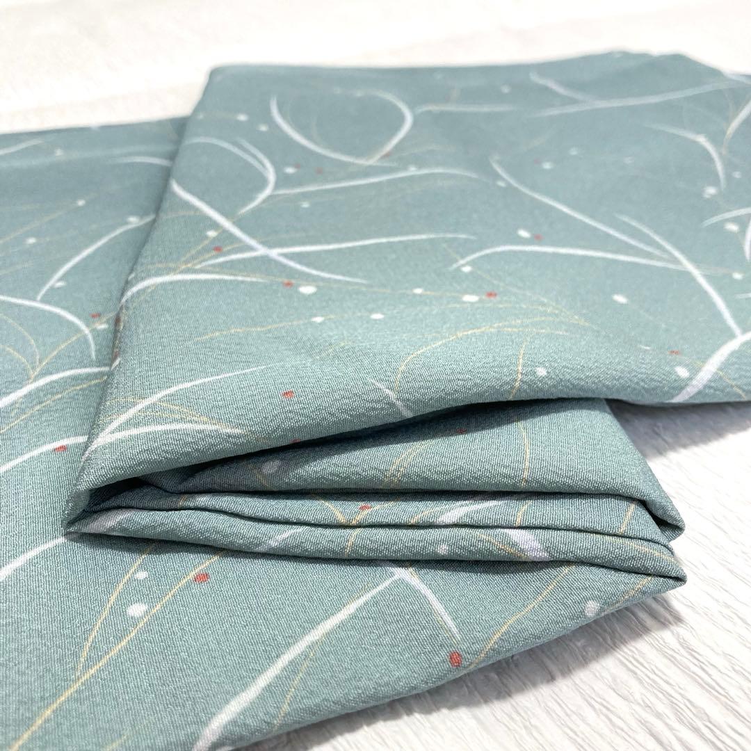 【美品✨】東レシルック　洗える着物　小紋　緑みのグレー　葉と実　袷　F1