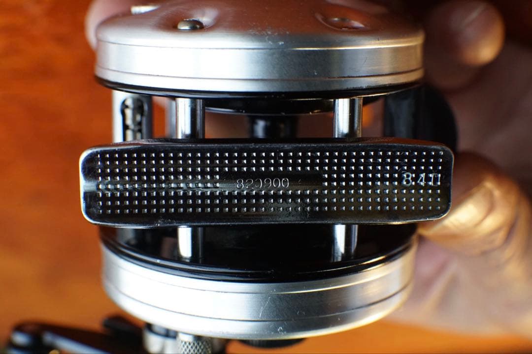 ABU アンバサダー 4600CB メンテ済 フレーム修正済