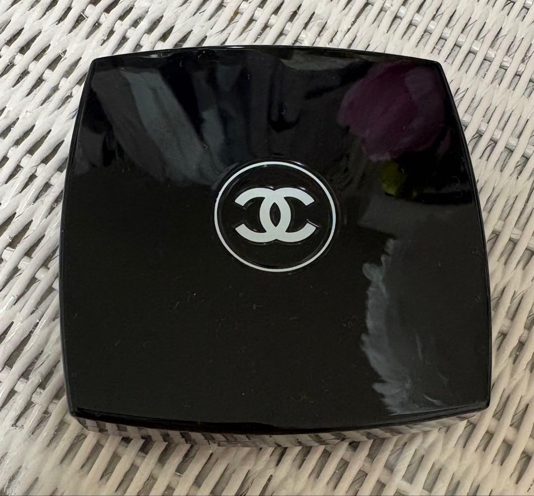 CHANEL シャネル レ キャトル オンブル 78 リヴァージュ【特別限定品】