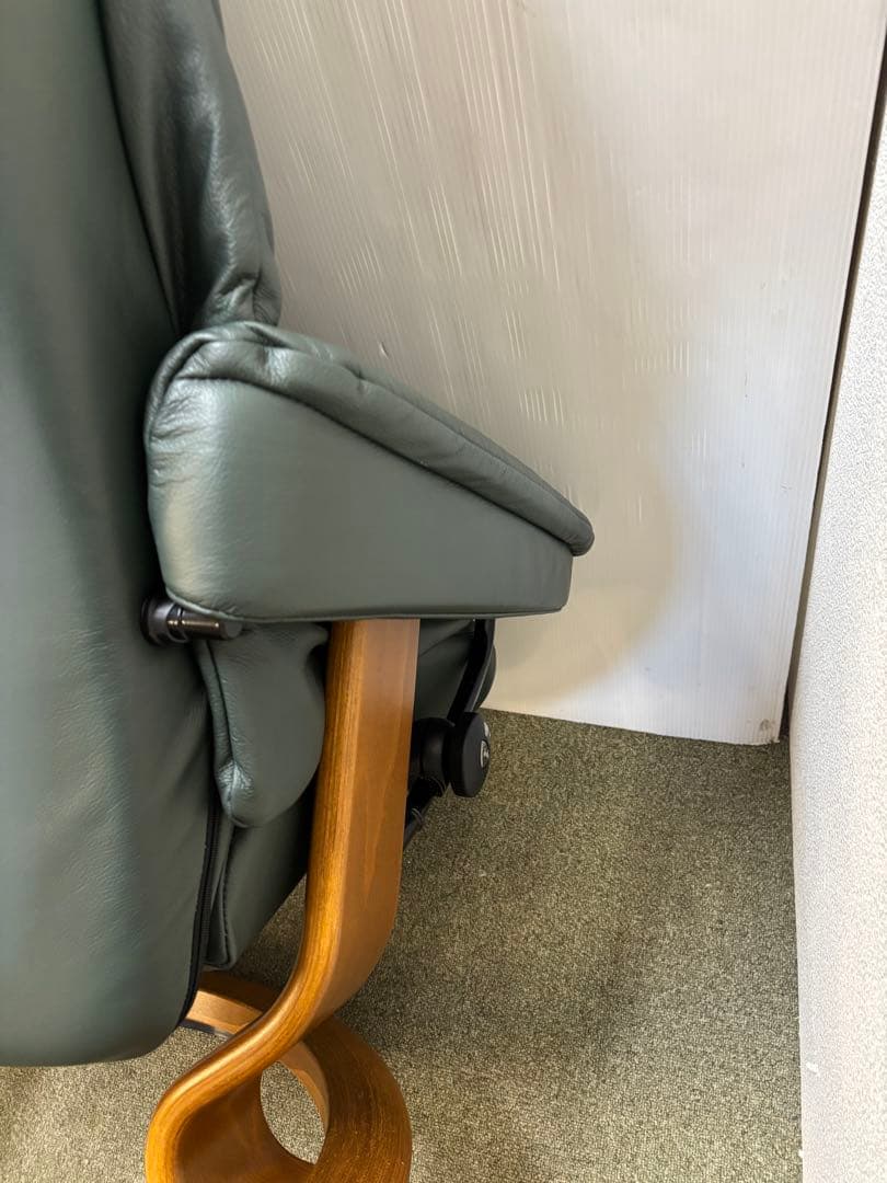 エコーネス　ストレスレスチェア　総本革　パーソナルチェア　オットマンなし